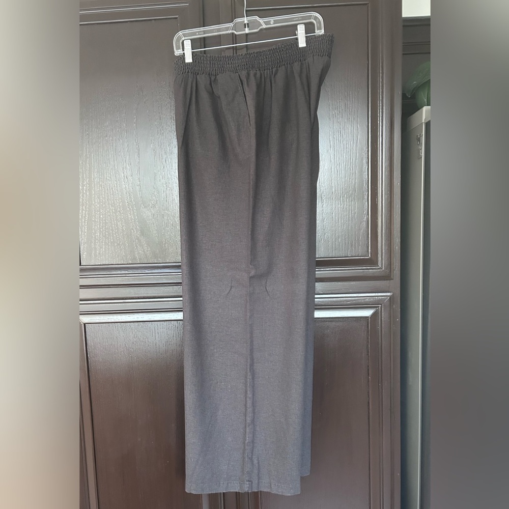 GAP charcoal grey linen pants.